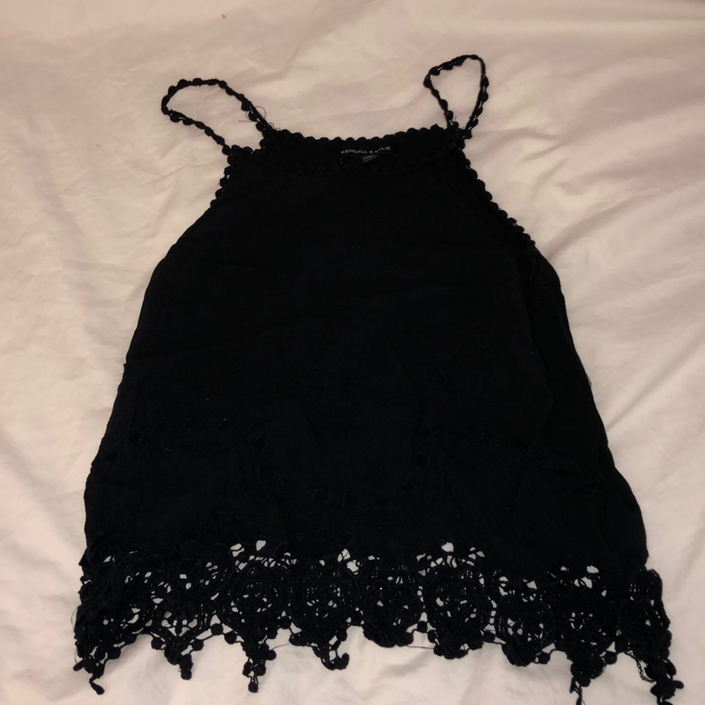 Black Kendal and Kyle top
